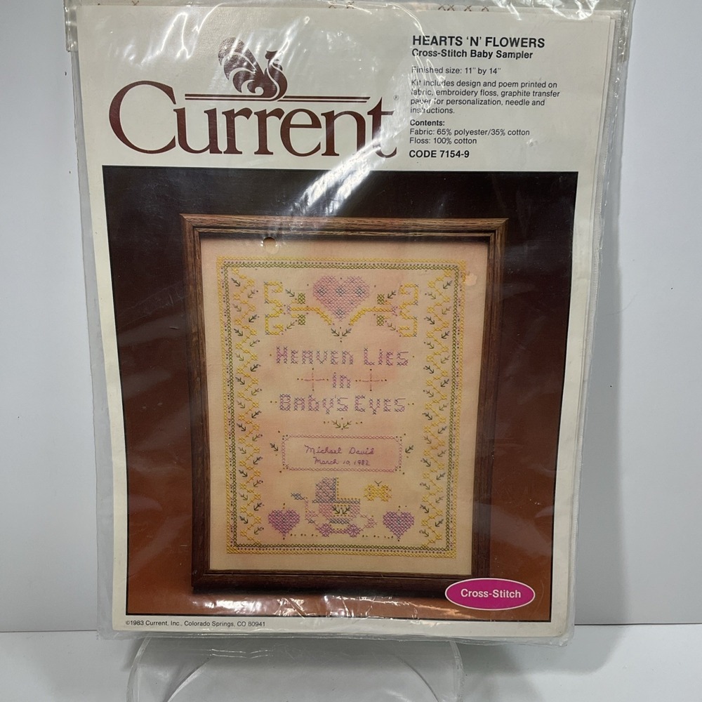 Current Hearts N Flowers Cross Stitch Kit 7154-9 Baby Birth 11" x 14" 1983 VTG - Picture 2 of 5